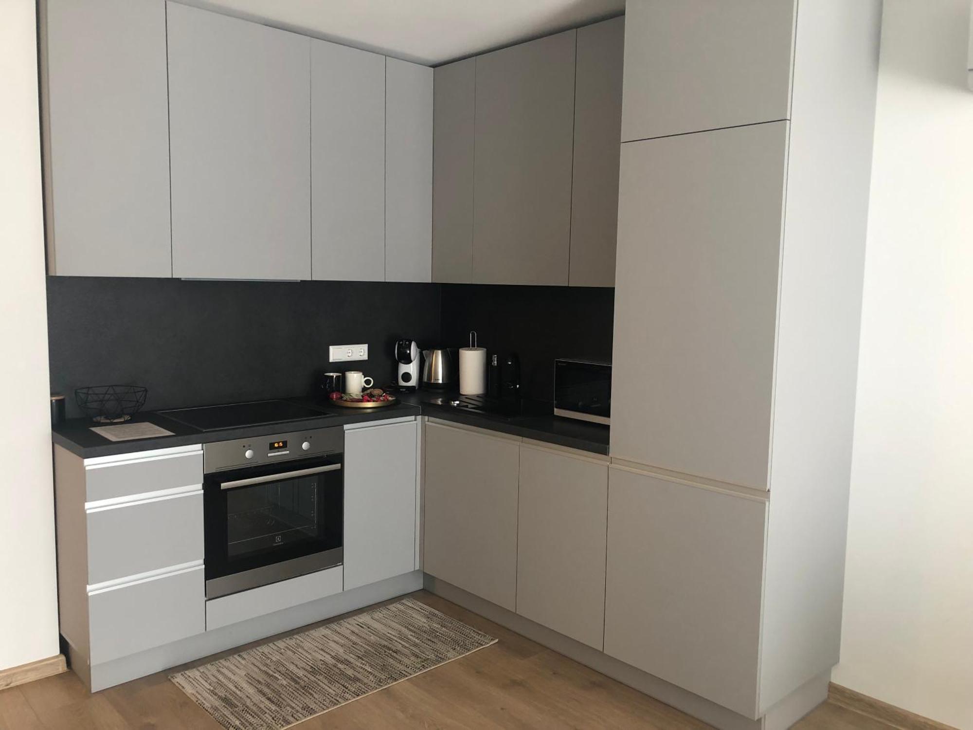 Cosy 1 Bedroom Apartment In The Heart Of Old Town With Parking Kaunas Exterior foto